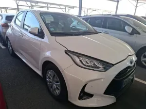 Toyota Yaris 1.5 Dynamic Business 2022