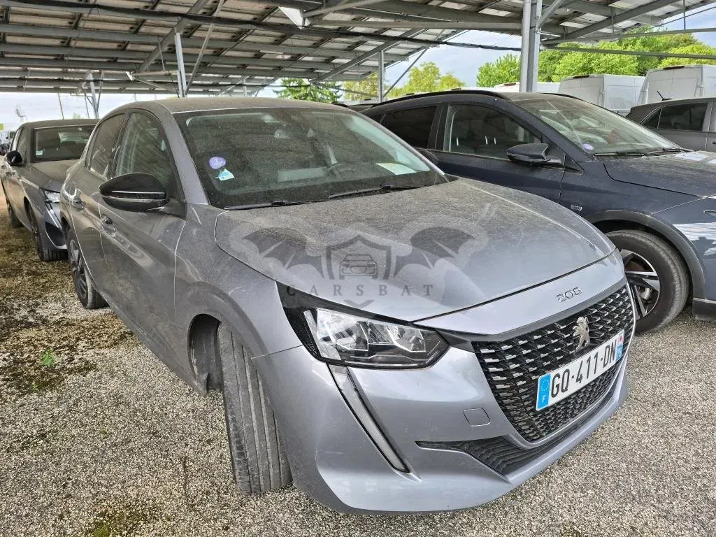 Peugeot 208 1.2i Allure 2023