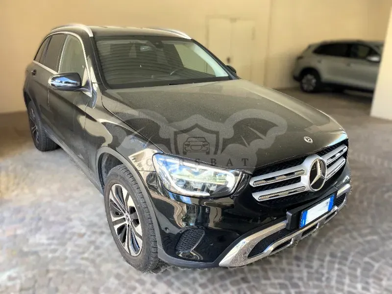Mercedes-Benz GLC 300de Premium Plus 2021