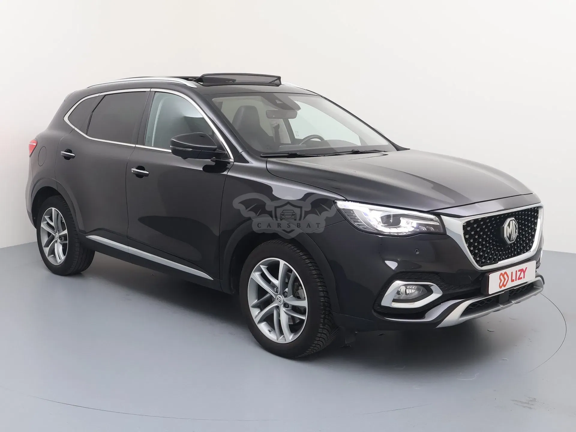 MG EHS Luxury 2022