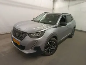 Peugeot 2008 1.2i Allure 2022