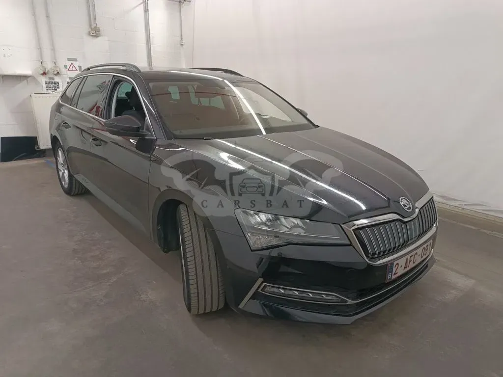 Skoda Superb Combi 1.4 TSI Clever 2021