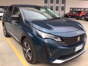 Peugeot 3008 1.5 HDI Allure 2022