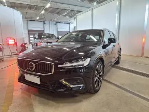 Volvo V60 B4 Plus Bright 2023
