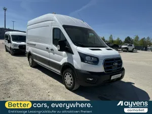Ford Transit Trend 2023
