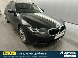 BMW 5 Series Touring 530e 2023