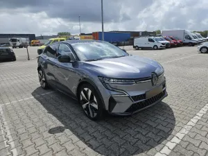 Renault Megane E-Tech Techno 2024
