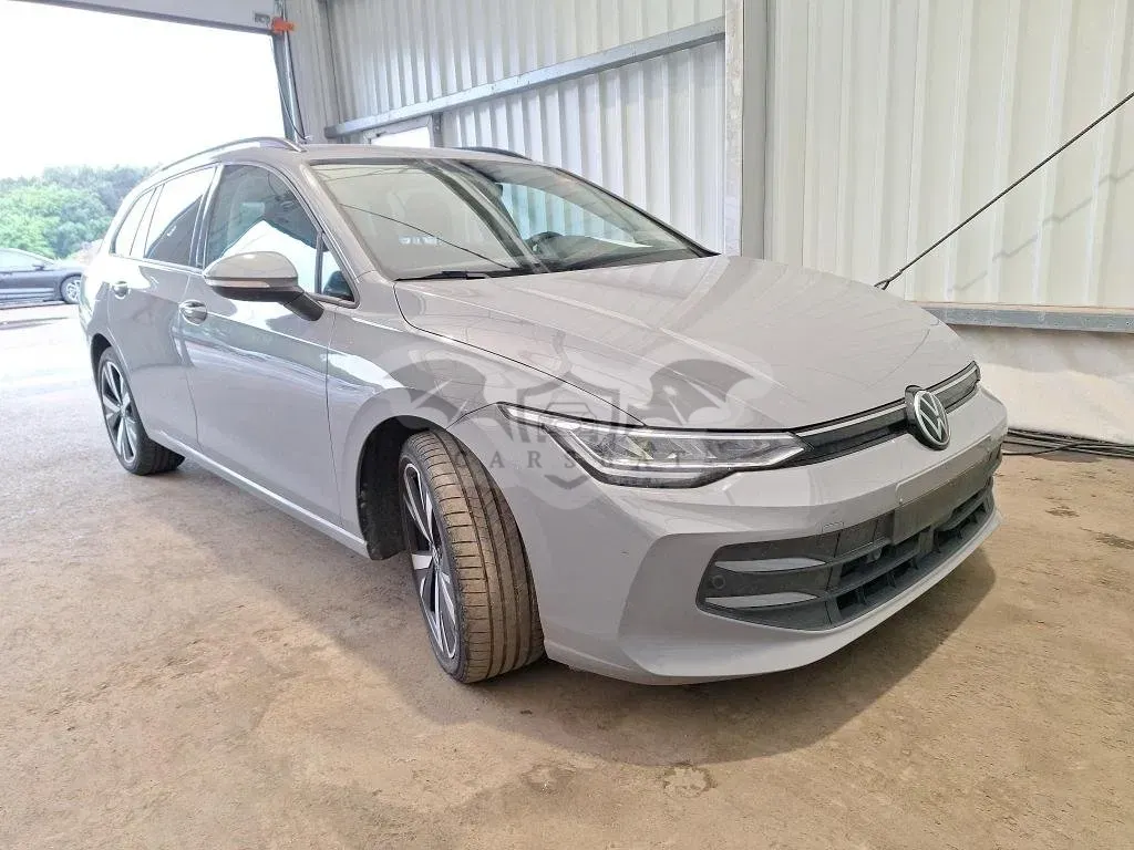 Volkswagen Golf Variant 1.5 eTSI Life Business 2024