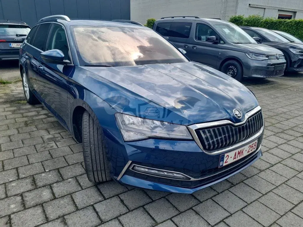 Skoda Superb Combi 1.4 TSI Clever 2021