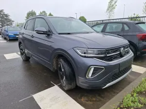 Volkswagen T-Cross 1.0 TSI R-Line 2025