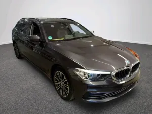 BMW 5 Series Touring 520d Sport Line 2020