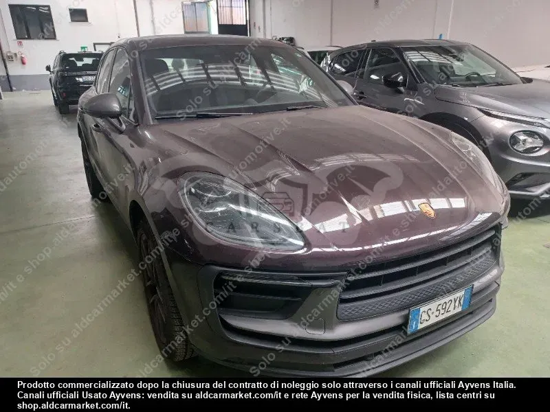 Porsche Macan 2.0 2024