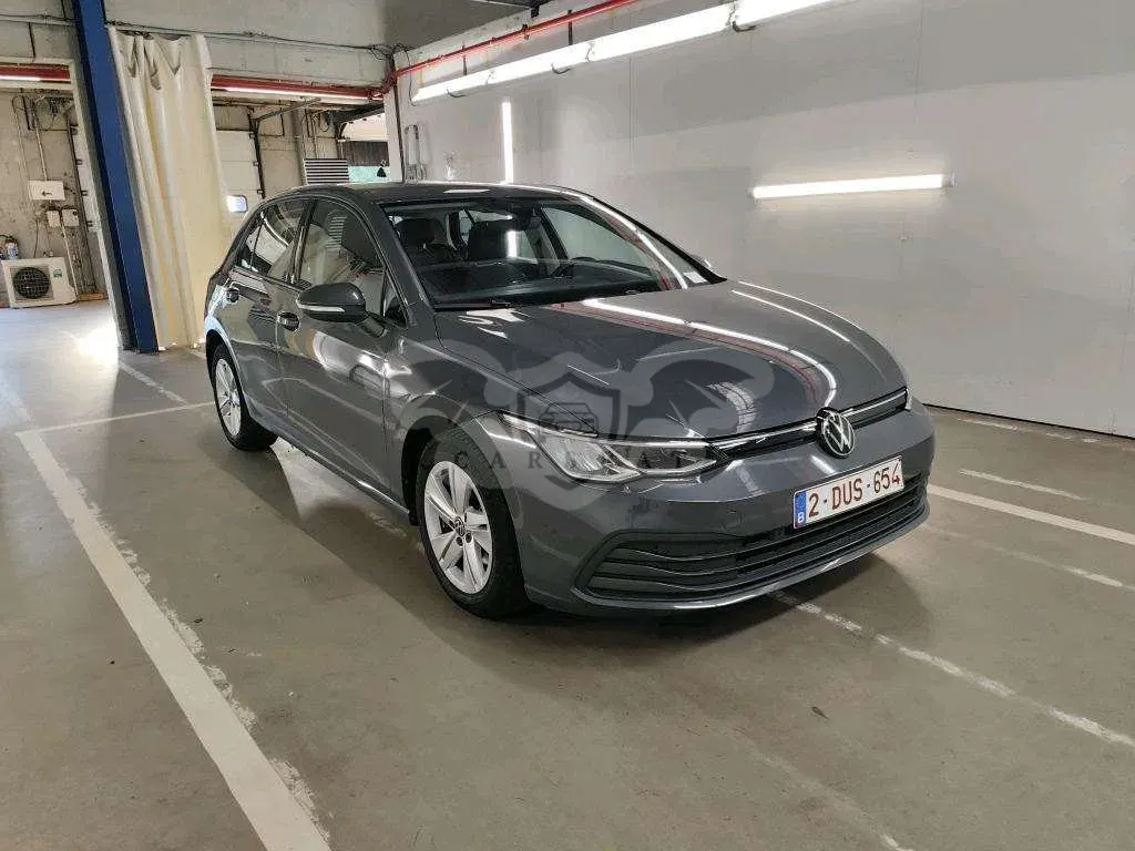 Volkswagen Golf 1.0 TSI Life Business 2023