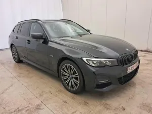 BMW 3 Series Touring 320e M Sport 2022