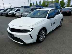 Opel Astra 1.5 Business Elegance 2023