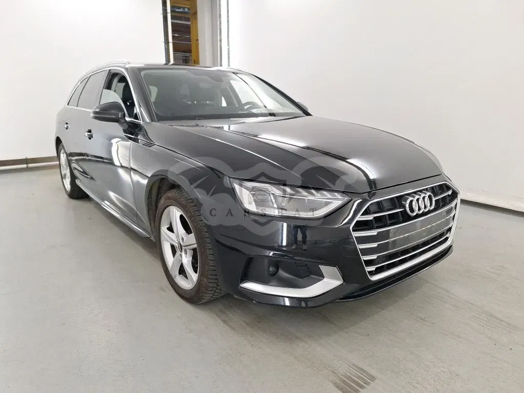 Audi A4 Avant 30 TDI Advanced 2022