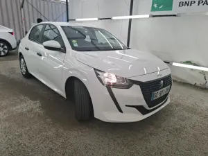 Peugeot 208 Premium 2021