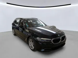 BMW 5 Series Touring 520d 2023