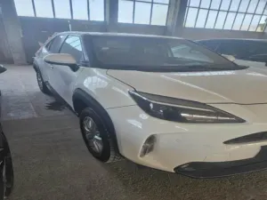 Toyota Yaris Cross 1.5h Business 2023