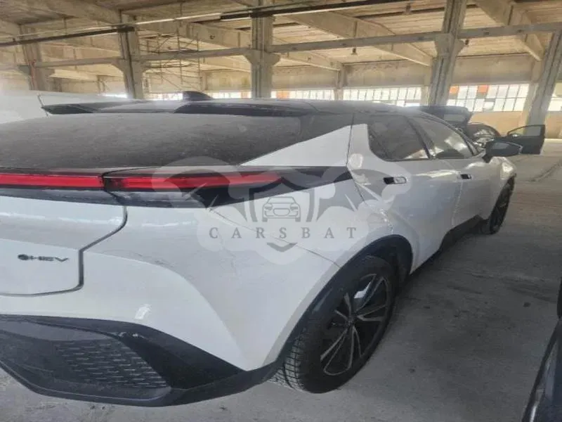 Toyota C-HR 2.0 Lounge 2024