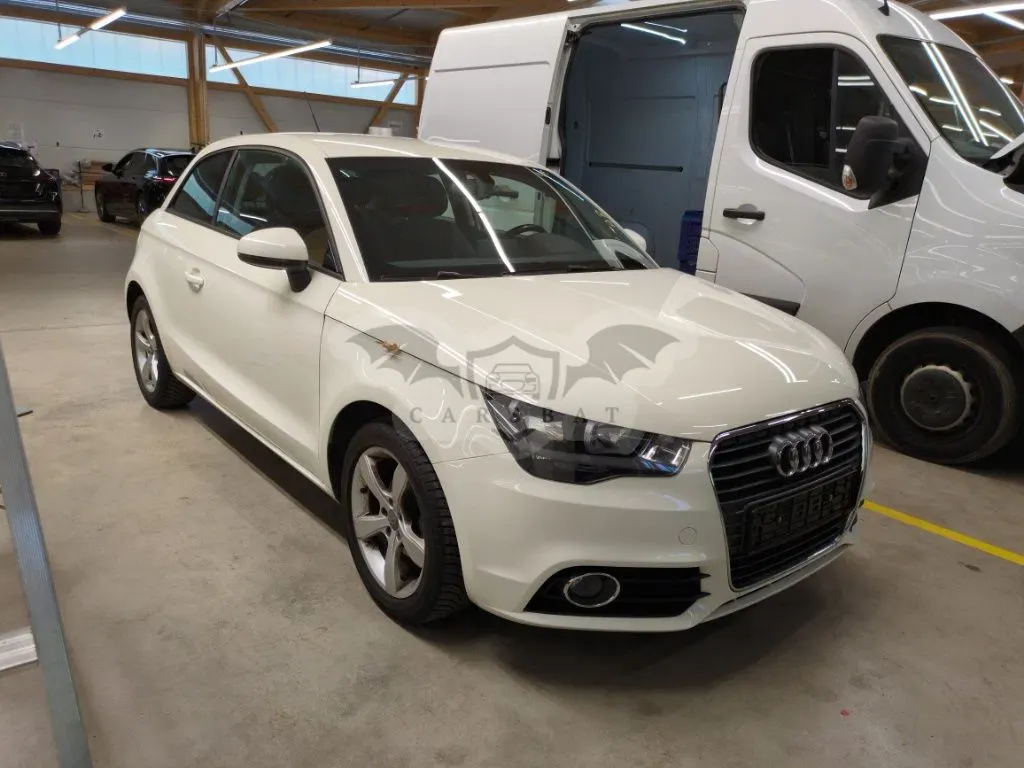 Audi A1 Attraction 2011