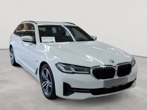 BMW 5 Series Touring 530e 2022