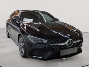 Mercedes-Benz CLA Shooting Brake 200 AMG Line 2023