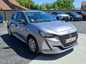 Peugeot 208 1.2i Like 2021