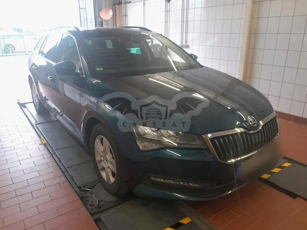 Skoda Superb Combi 2.0 TDI Ambition 2023
