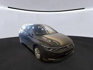 Volkswagen Golf 2.0 TSI Style 2024