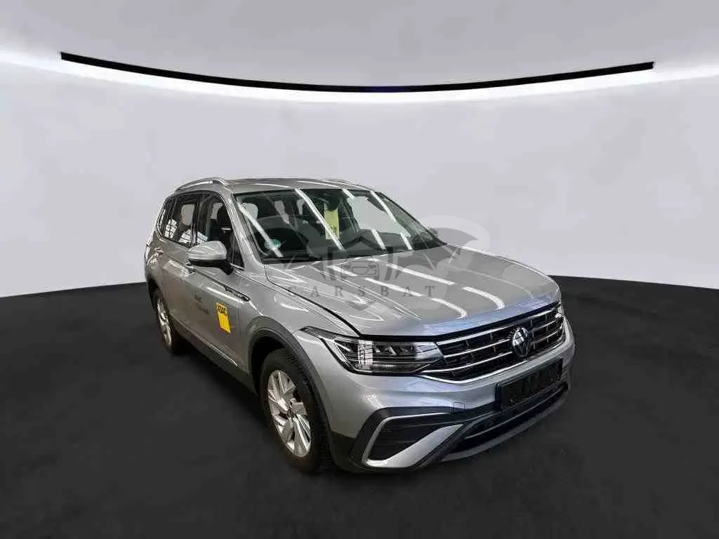 Volkswagen Tiguan Allspace 1.5 TSI Life 2025