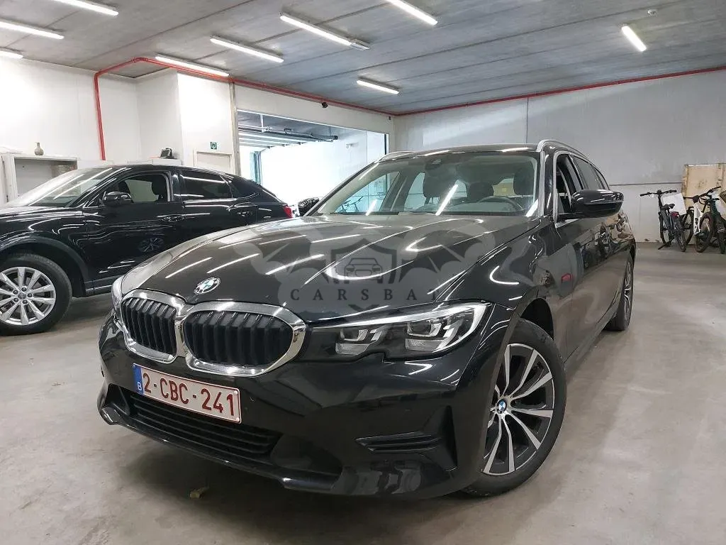 BMW 3 Series Touring 318d Business 2022