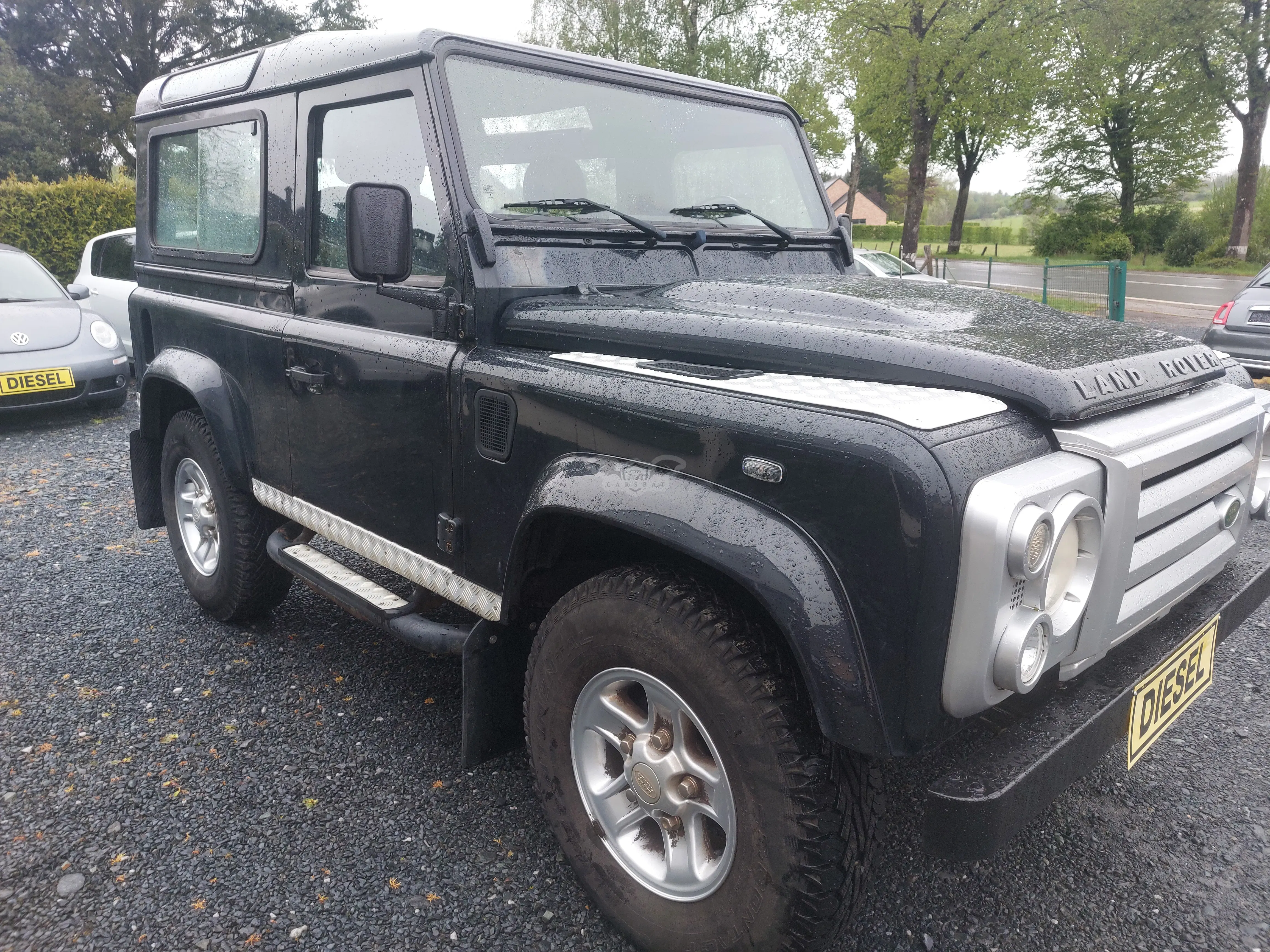 Land Rover Defender 90 2.4 S 2011