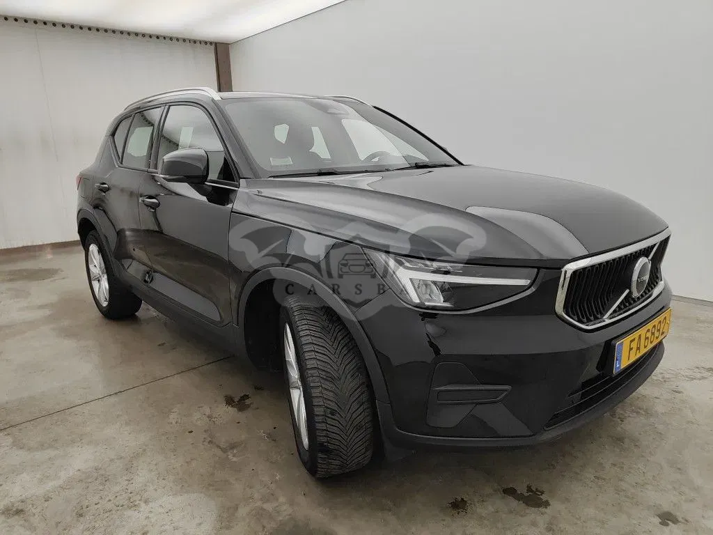 Volvo XC40 B3 Core 2024