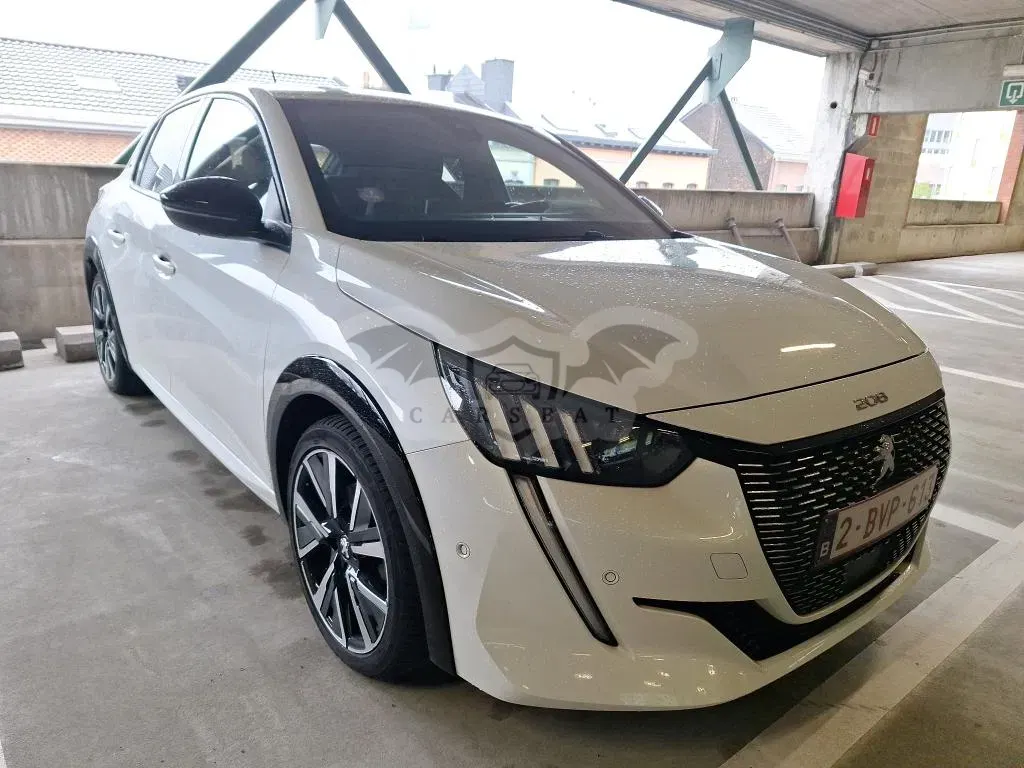 Peugeot 208 1.2i GT 2022