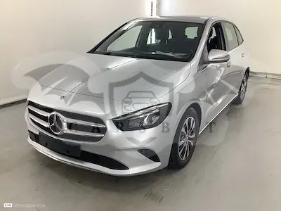 Mercedes-Benz B 180 Luxury Line 2022
