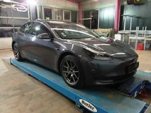 Tesla Model 3 Long Range 2022