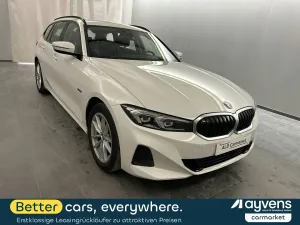 BMW 3 Series Touring 320e 2023