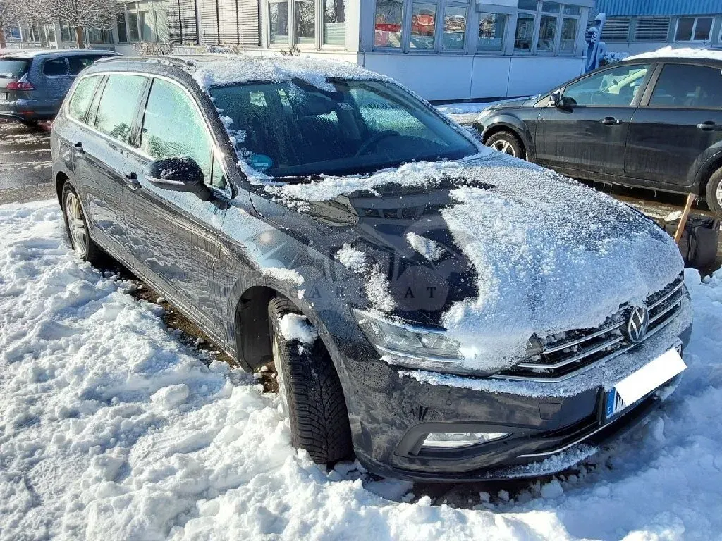 Volkswagen Passat Variant 2.0 TDI Business 2022