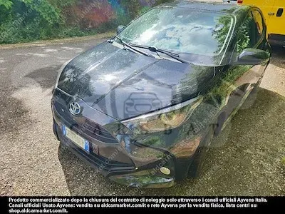 Toyota Yaris Active 2021