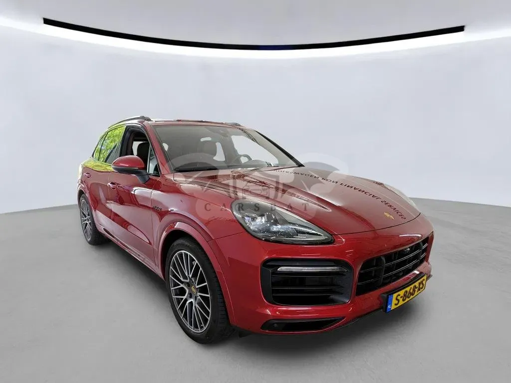 Porsche Cayenne 3.0 Platinum 2023