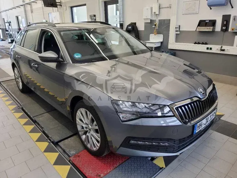 Skoda Superb Combi 2.0 TDI Ambition 2023