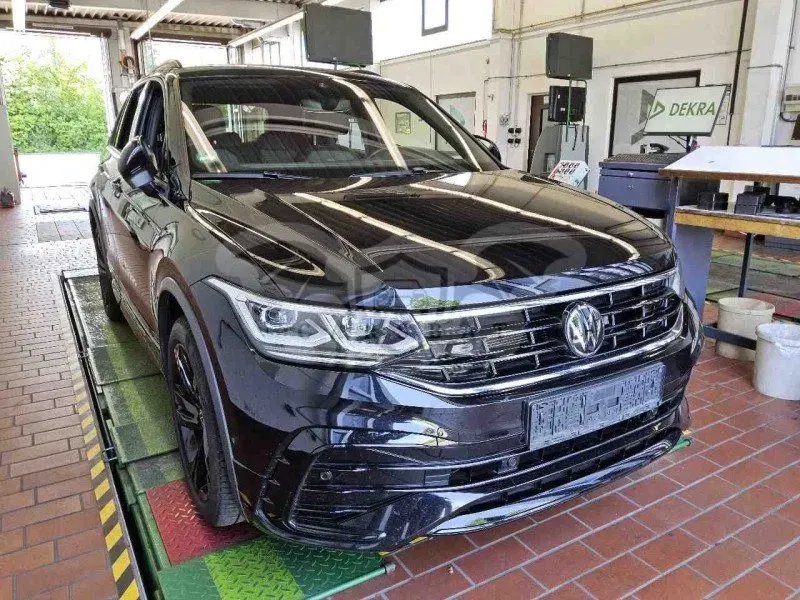 Volkswagen Tiguan 2.0 TSI R-Line 2023