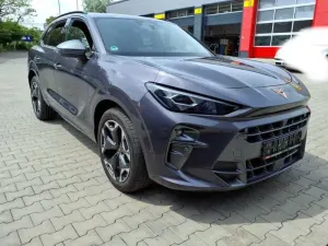 Cupra Terramar 1.5 e-Hybrid 2025