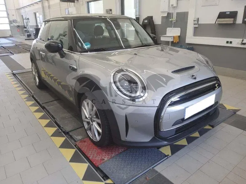 Mini 3 Doors Cooper Classic 2023