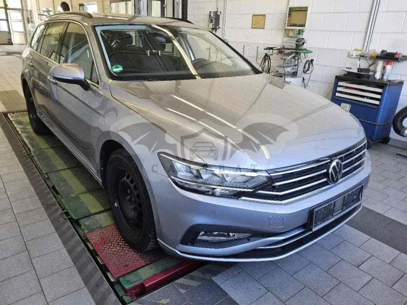 Volkswagen Passat Variant 3.2 Business 2021