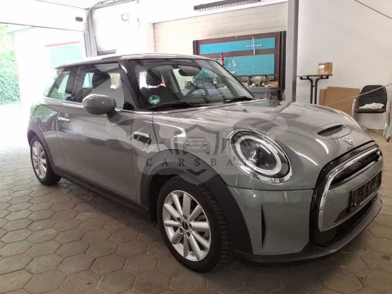 Mini 3 Doors Cooper Essential Trim 2021