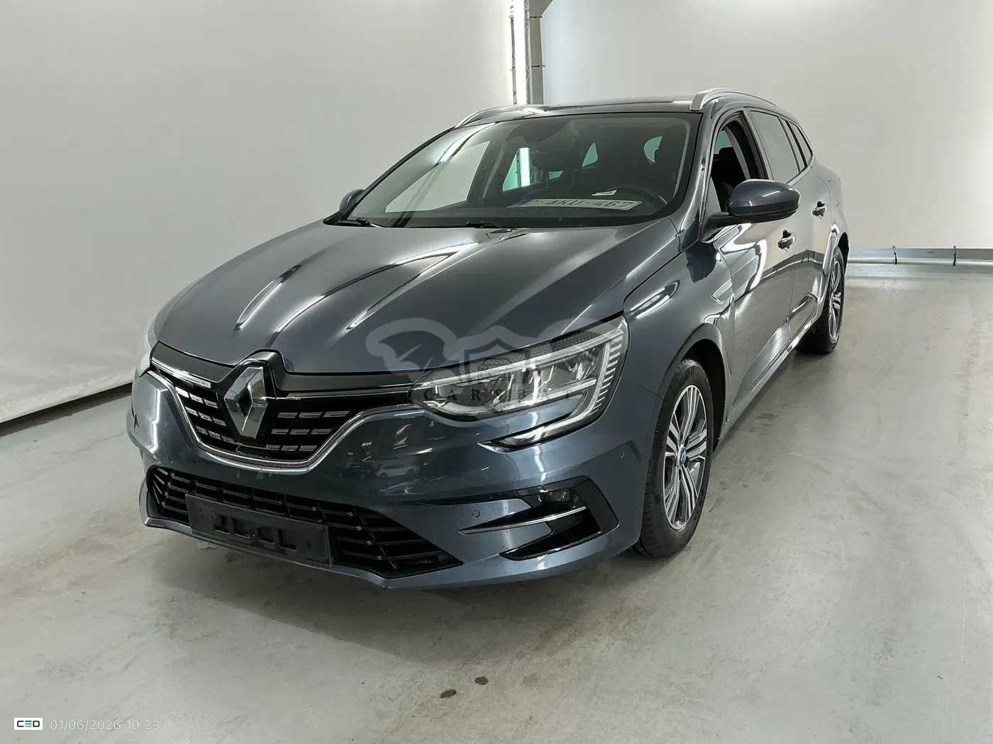 Renault Megane Grandtour 1.6i Intens 2021