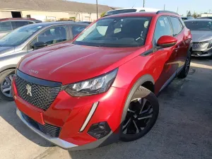 Peugeot 2008 1.2 Allure Business 2021