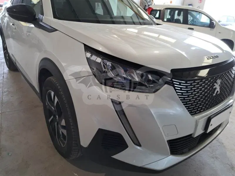 Peugeot 2008 1.5 HDI Allure Pack 2022